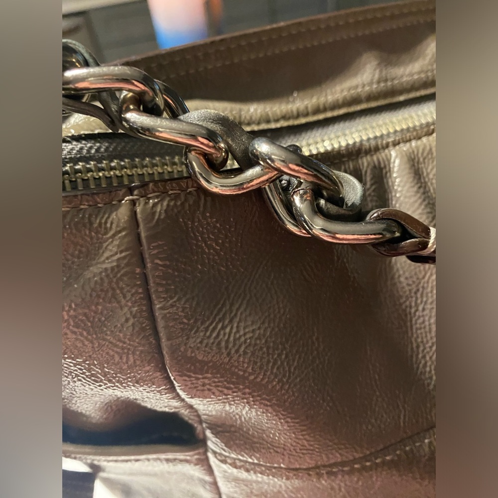 Coach Tribeca Madison - 14118. Gray Patent Leather. Size: OS - Picture 3 of 11